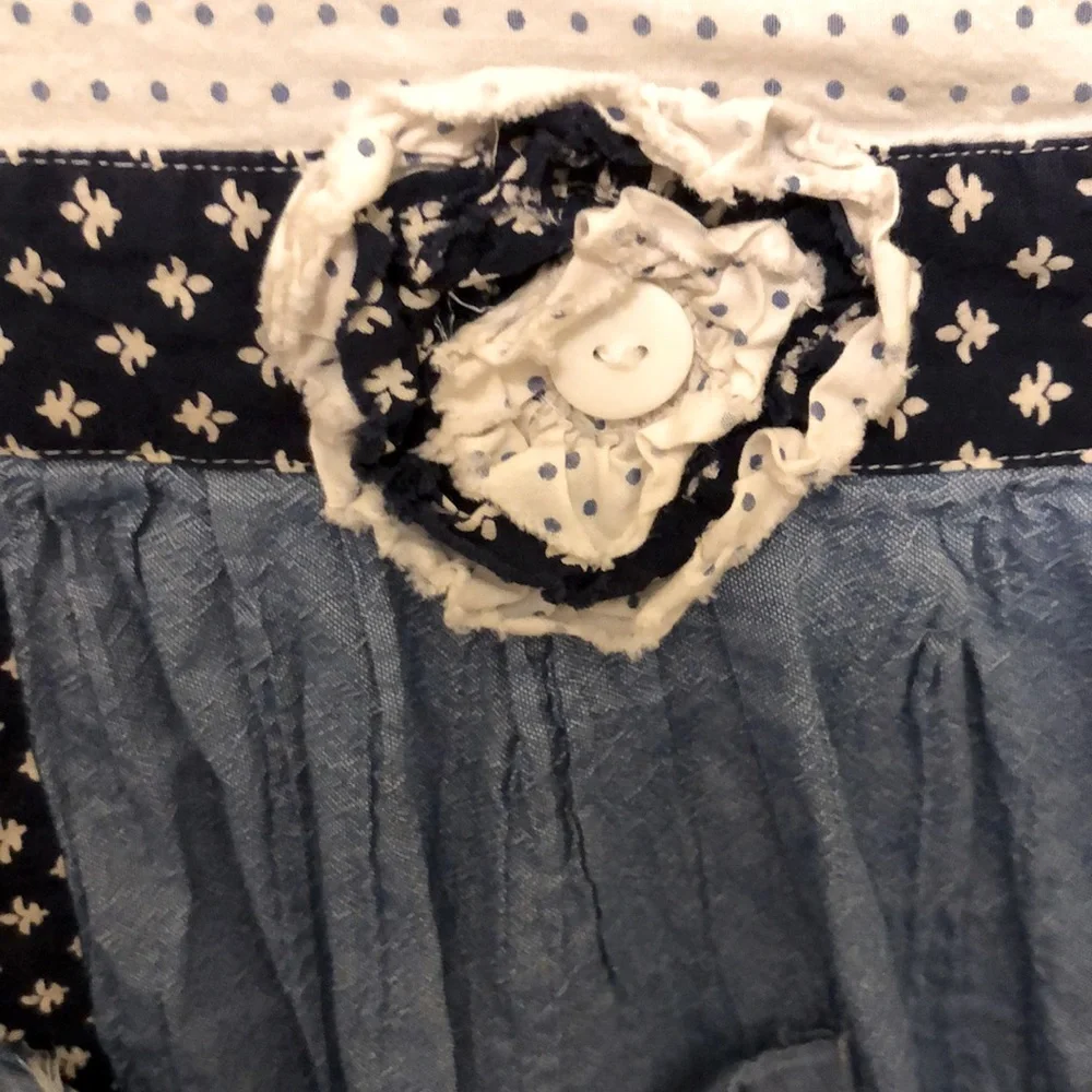 Sue la table 100% Cotton Made in India Apron - 34x24” - each waist tie is 25”
